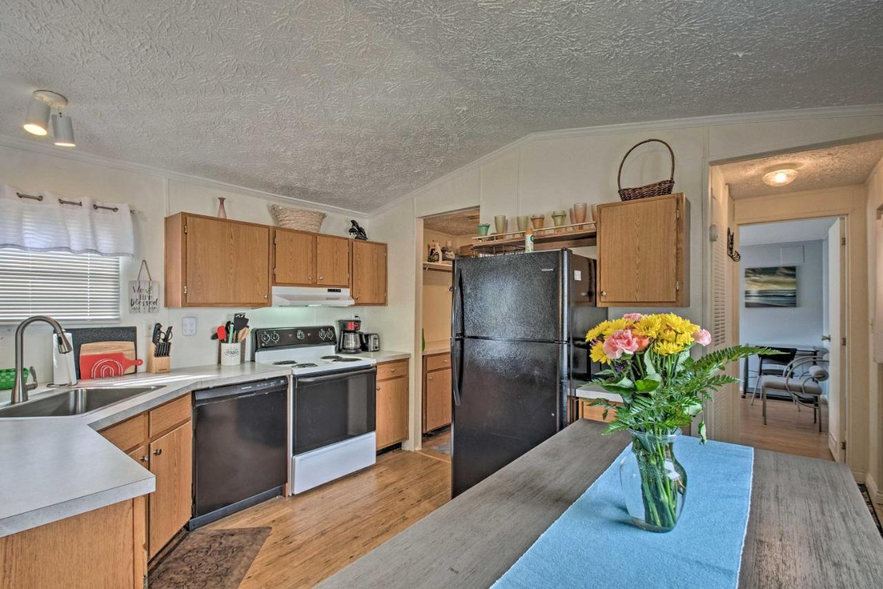 Bright Pensacola Home With Backyard - Pets Welcome! Esterno foto